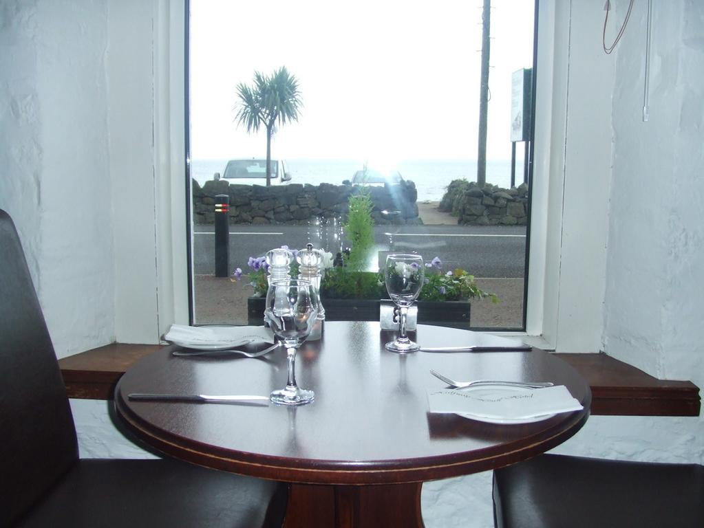 Halfway House Hotel Larne Exterior photo